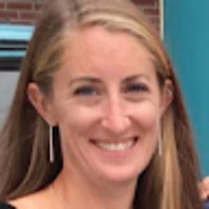 Meet your Posher, Holly